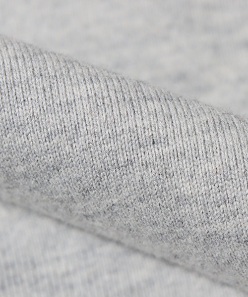 FRUIT OF THE LOOM(フルーツオブザルーム)の「【ROOPTOKYO限定】FRUIT OF THE LOOM/フルーツオブザルーム×火曜び 描き下ろしイラスト ロンT(Tシャツ/カットソー・レディース・グレー/ブラック/ホワイト・XL/L/M)」の8枚目の写真