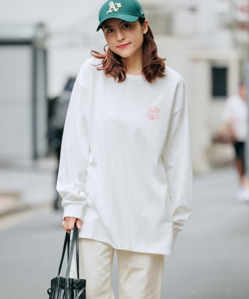 FRUIT OF THE LOOM(フルーツオブザルーム)の「【ROOPTOKYO限定】FRUIT OF THE LOOM/フルーツオブザルーム×火曜び 描き下ろしイラスト ロンT(Tシャツ/カットソー・レディース・グレー/ブラック/ホワイト・XL/L/M)」の18枚目の写真