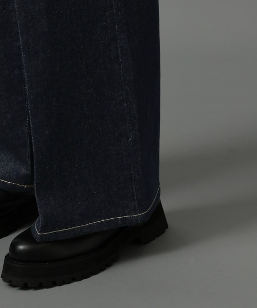 HARE(ハレ)の「デニムワイドフレアパンツ(HARE)(デニムパンツ・メンズ・インディゴブルー/ブラック・SMALL/MEDIUM)」の13枚目の写真