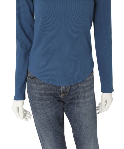 Ungrid（アングリッド）の「バックオープンフィットロングスリーブTee（Tシャツ/カットソー・レディース・ブラック/オフホワイト/ブルー・FREE）」の15枚目の写真