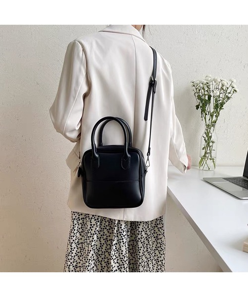 lala Born（ララボーン）の「2wayミニボストン（ハンドバッグ・レディース・ブラック/グレー/イエロー/アイボリー・FREE）」の5枚目の写真