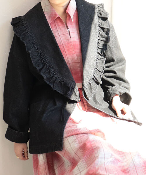 fredy emue(フレディエミュ)の「フリルショールカラージャケット(ブルゾン・レディース・ブラック・38)」の13枚目の写真