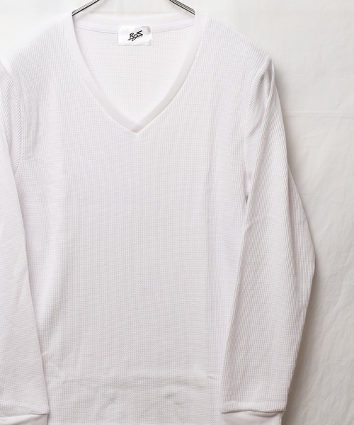 Mag.(マグ)の「【RDS】Vネックワッフルカットソー(Tシャツ/カットソー・メンズ・カーキ/ネイビー/ベージュ/グレー/ライトピンク/ブラック/ホワイト・X-LARGE/MEDIUM/LARGE)」の2枚目の写真