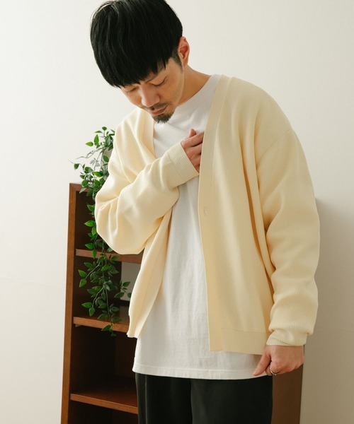 ITEMS URBANRESEARCH（アイテムズ アーバンリサーチ）の「ミラノリブ カーディガン（カーディガン/ボレロ・メンズ・ブラック/モカ/オフホワイト・MEDIUM/LARGE）」の16枚目の写真