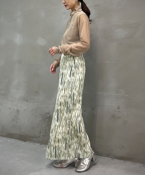 &g'aime（アンジェム）の「【&g’aime】アートペイントタイトスカート（スカート・レディース・チャコールグレー/ブルー・FREE）」の11枚目の写真