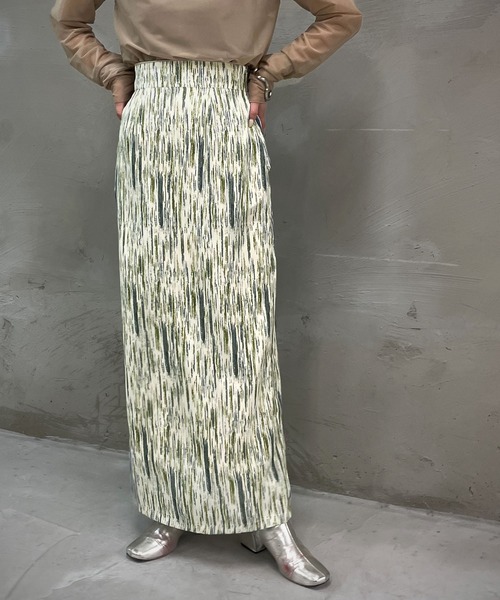 &g'aime（アンジェム）の「【&g’aime】アートペイントタイトスカート（スカート・レディース・チャコールグレー/ブルー・FREE）」の12枚目の写真