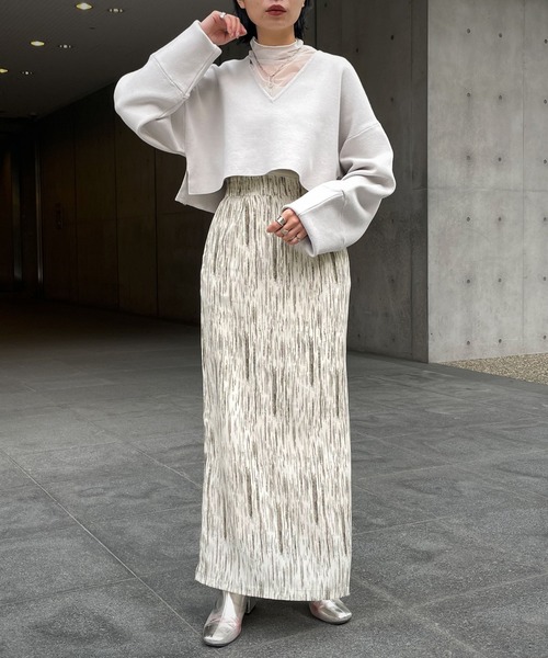 &g'aime（アンジェム）の「【&g’aime】アートペイントタイトスカート（スカート・レディース・チャコールグレー/ブルー・FREE）」の3枚目の写真