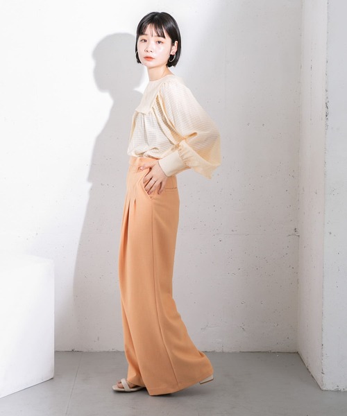 KBF（ケイビーエフ）の「2WAYボリュームスリーブチェックブラウス（シャツ/ブラウス・レディース・ブラック/オフホワイト/アイボリー・ONE）」の6枚目の写真