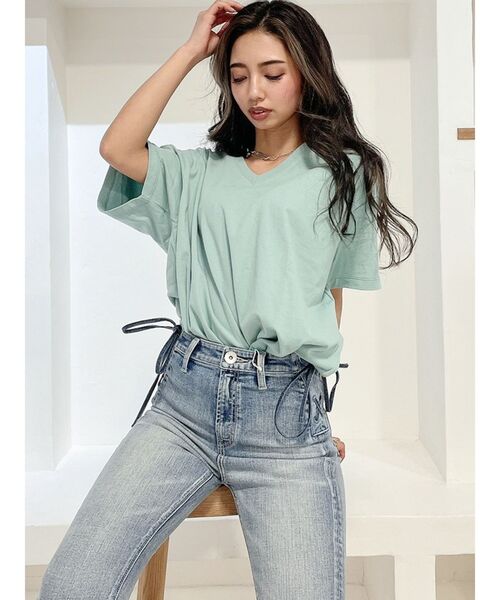 GYDA（ジェイダ）の「RAUHAAメッシュロゴVネックTシャツ（Tシャツ/カットソー・レディース・チャコールグレー/ベージュ/オフホワイト/ミント・FREE）」の18枚目の写真