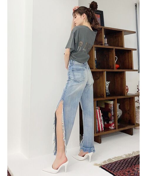 GYDA（ジェイダ）の「RAUHAAメッシュロゴVネックTシャツ（Tシャツ/カットソー・レディース・チャコールグレー/ベージュ/オフホワイト/ミント・FREE）」の11枚目の写真