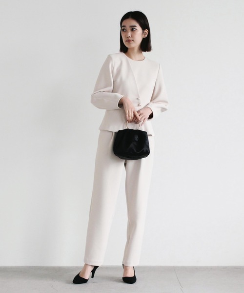 kaene（カエン）の「ハイストレッチパンツ【セットアップ対応】（スーツパンツ・レディース・ブラック/ライトベージュ・38/34/36）」の9枚目の写真