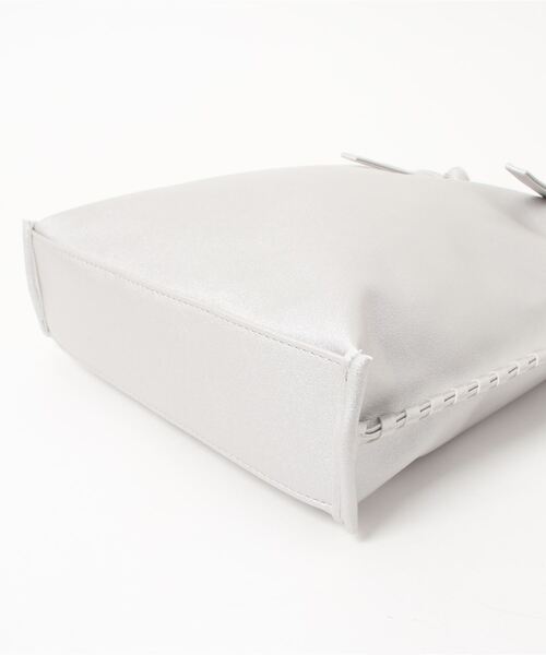 ehka sopo（エヘカソポ）の「かがりデザイントートバッグ（トートバッグ・レディース・ベージュ/シルバー/オフホワイト・ﾌﾘ-）」の5枚目の写真