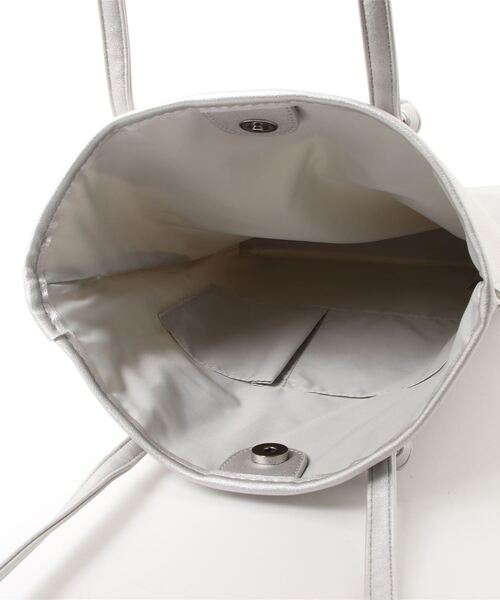 ehka sopo（エヘカソポ）の「かがりデザイントートバッグ（トートバッグ・レディース・ベージュ/シルバー/オフホワイト・ﾌﾘ-）」の6枚目の写真