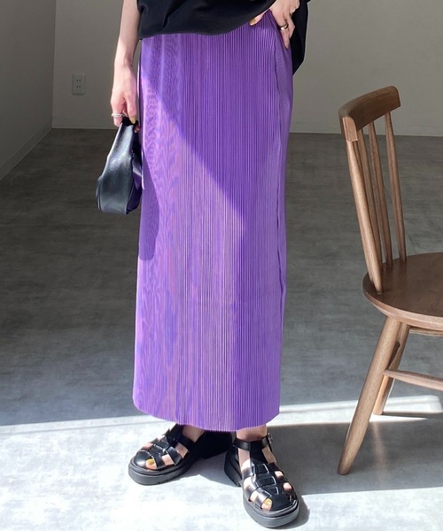 She's Closet（シーズクローゼット）の「【セルフカット対応】Iラインハイウエスト細プリーツロングスカート（スカート・レディース・ブラック/グレー/レッド/グリーン/グレイッシュベージュ/ピンク/パープル/オレンジ・FREE）」の5枚目の写真