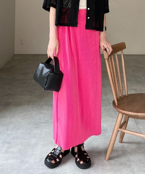 She's Closet（シーズクローゼット）の「【セルフカット対応】Iラインハイウエスト細プリーツロングスカート（スカート・レディース・ブラック/グレー/レッド/グリーン/グレイッシュベージュ/ピンク/パープル/オレンジ・FREE）」の6枚目の写真