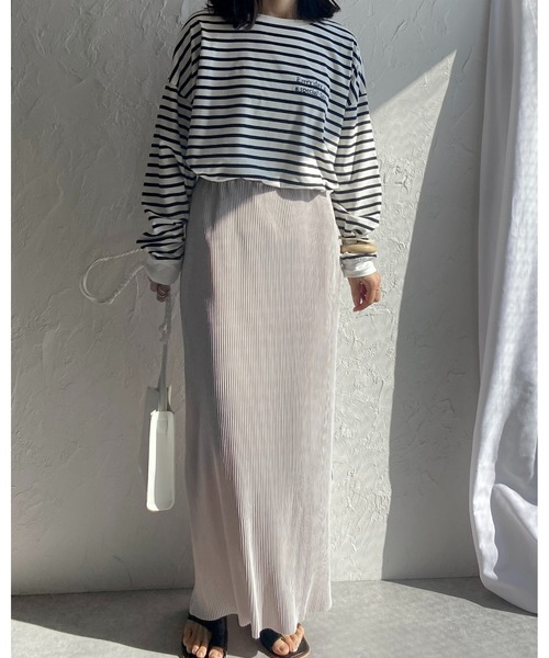 She's Closet（シーズクローゼット）の「【セルフカット対応】Iラインハイウエスト細プリーツロングスカート（スカート・レディース・ブラック/グレー/レッド/グリーン/グレイッシュベージュ/ピンク/パープル/オレンジ・FREE）」の11枚目の写真