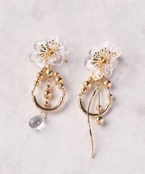 amplis（アンプリス）の「クリアフラワーピアス/pangy（ピアス（両耳用）・レディース・シルバー/イエローゴールド・FREE）」の2枚目の写真