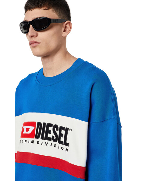 DIESEL(ディーゼル)の「メンズ スウェット プルオーバー(スウェット・メンズ・ブラック系その他/ブルー系その他・SMALL/MEDIUM/LARGE/X-LARGE/XX-LARGE/X-SMALL)」の9枚目の写真