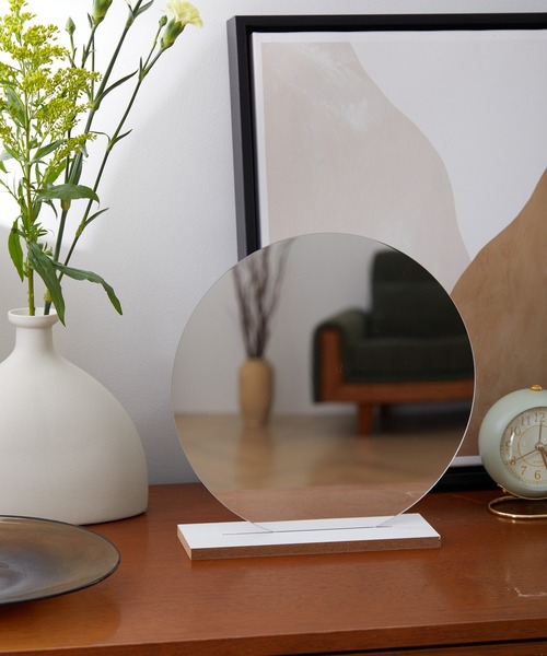 lala Born（ララボーン）の「スタンド卓上アートミラー（ミラー・レディース・A/B/C/D・FREE）」の2枚目の写真