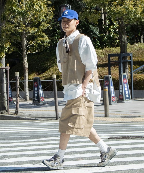 YUYA × BeAMS DOT(ユウヤバイビームスドット)の「YUYA × BeAMS DOT / インタック ハーフ カーゴショーツ(その他パンツ・メンズ・ブラック/ベージュ・MEDIUM/LARGE)」の3枚目の写真