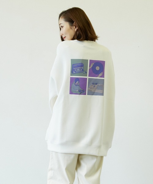 Pledge(プレッジ)の「【pledge】ダンボールポンチPT入りクルー/Nトレーナー(BL)(スウェット・メンズ・ホワイト/ブラック/パープル/ブラウン/ブルー・MEDIUM/LARGE)」の22枚目の写真