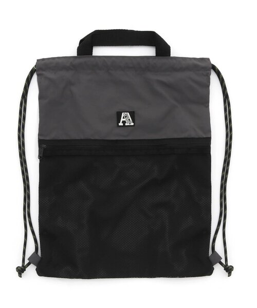 Ampersand（アンパサンド）の「アクティブナップサック（バックパック/リュック・キッズ・ベージュ/ブルー/チャコール・MEDIUM）」の2枚目の写真