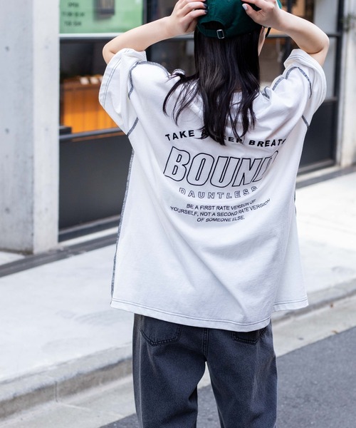 WEGO(ウィゴー)の「WEGO/インサイドアウトステッチビッグT(Tシャツ/カットソー・レディース・ホワイト/ブラック・FREE)」の4枚目の写真