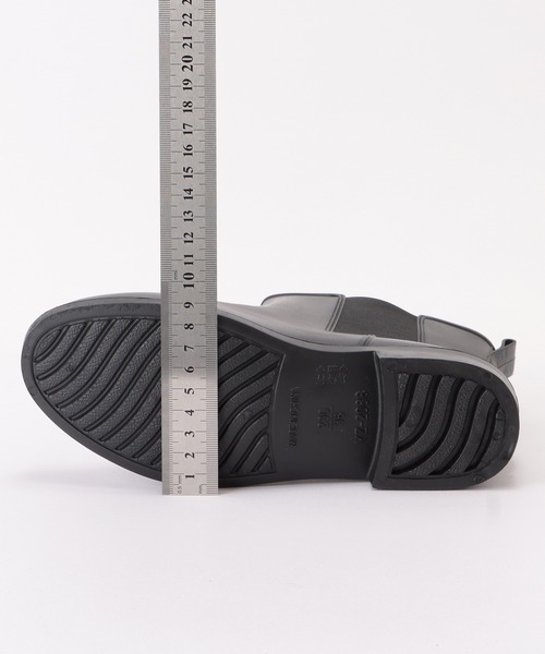 Lace Ladies（レースレディース）の「サイドゴアショート丈レインブーツ（レインシューズ・レディース・ブラック/アイボリー/グリーン・23.5/25/24/23/24.5）」の7枚目の写真