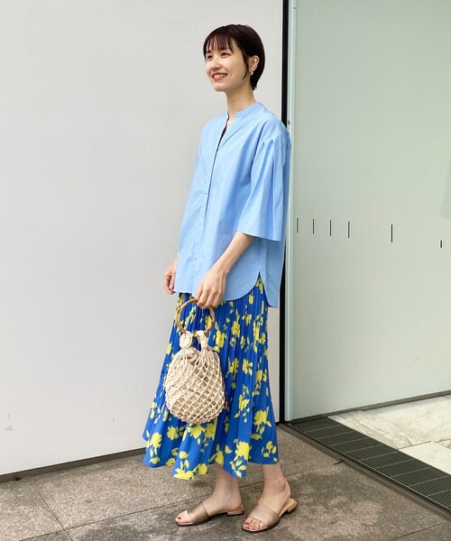 OPAQUE.CLIP（オペークドットクリップ）の「◆mosaicフラワープリント プリーツフレアスカート（スカート・レディース・ブルー系/ブラック系・40/38）」の12枚目の写真