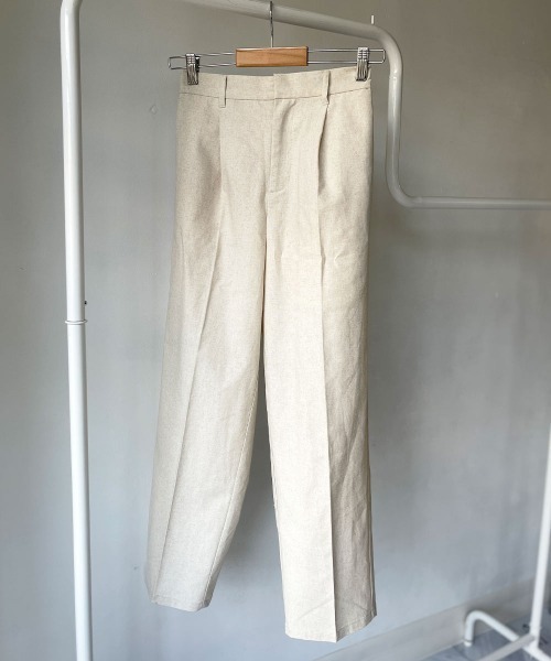 esutoreja(エストレジャ)の「タックパンツ(その他パンツ・レディース・ブラック/ベージュ/アイボリー・FREE)」の4枚目の写真