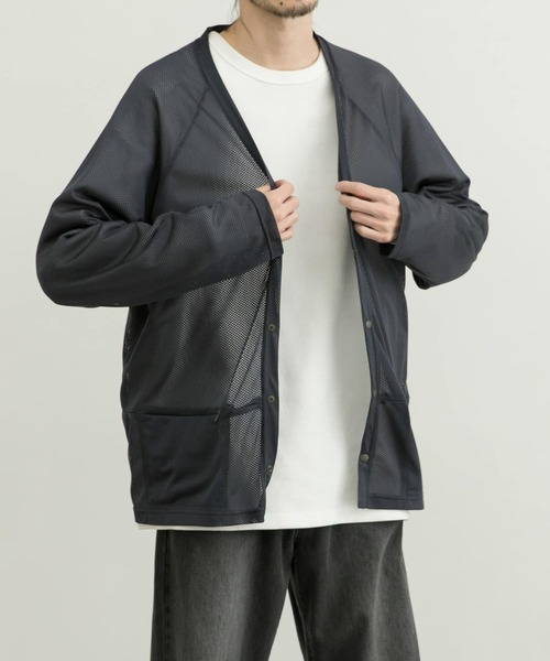 MANUAL ALPHABET（マニュアル アルファベット）の「MANUAL ALPHABET　MESH CARDIGAN（カーディガン/ボレロ・メンズ・チャコールグレー/グレー/ブラック・2/3）」の6枚目の写真