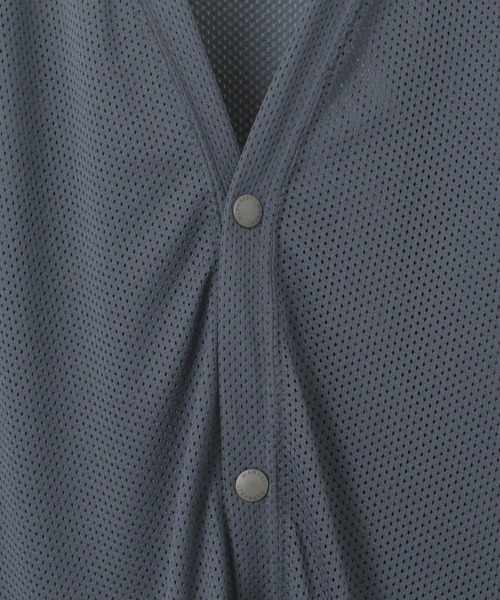 MANUAL ALPHABET（マニュアル アルファベット）の「MANUAL ALPHABET　MESH CARDIGAN（カーディガン/ボレロ・メンズ・チャコールグレー/グレー/ブラック・2/3）」の13枚目の写真
