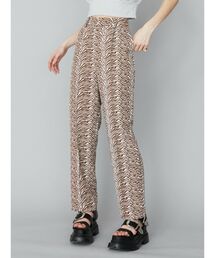 EVRIS | ピンタックテーパードパンツ(その他パンツ)