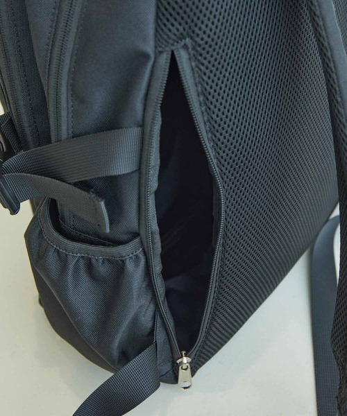 ADAM ET ROPE'(アダムエロペ)の「【ROUTINE/ルーティン】STUDENT BACKPACK(バックパック/リュック・メンズ・ブラック・FREE)」の20枚目の写真