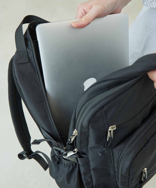 ADAM ET ROPE'(アダムエロペ)の「【ROUTINE/ルーティン】STUDENT BACKPACK(バックパック/リュック・メンズ・ブラック・FREE)」の21枚目の写真