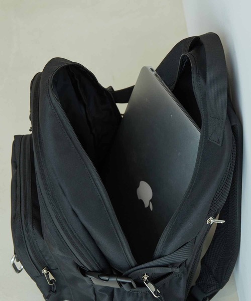 ADAM ET ROPE'(アダムエロペ)の「【ROUTINE/ルーティン】STUDENT BACKPACK(バックパック/リュック・メンズ・ブラック・FREE)」の22枚目の写真