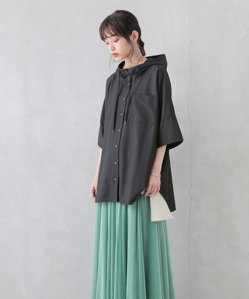 n'OrLABEL(ノアールレーベル)の「【廃盤】『スタンドフーディ五分袖シャツ』(シャツ/ブラウス・レディース・ブラック/ベージュ/オフホワイト・FREE)」の14枚目の写真