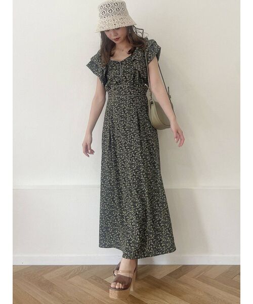 dazzlin（ダズリン）の「ラッフルパフパイピングワンピース（ワンピース・レディース・アイボリー/グレー/グリーン・FREE）」の12枚目の写真