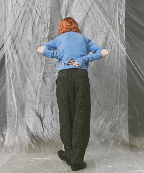 Happy John(ハッピージョン)の「arm warmer knit tops set/アームウォーマー付きニットトップスセット(その他トップス・レディース・ブラック/ブルー/アイボリー・FREE)」の22枚目の写真