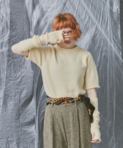 Happy John(ハッピージョン)の「arm warmer knit tops set/アームウォーマー付きニットトップスセット(その他トップス・レディース・ブラック/ブルー/アイボリー・FREE)」の11枚目の写真