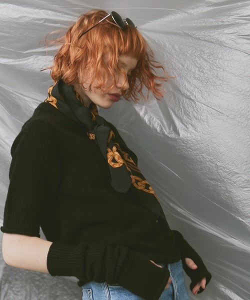 Happy John(ハッピージョン)の「arm warmer knit tops set/アームウォーマー付きニットトップスセット(その他トップス・レディース・ブラック/ブルー/アイボリー・FREE)」の9枚目の写真