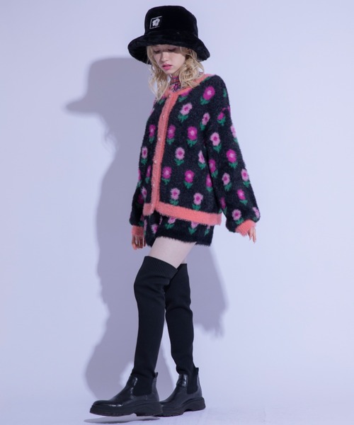 Candy Stripper(キャンディストリッパー)の「FLUFFY KNIT パンツ(その他パンツ・レディース・ブラック/ネイビー/ブラック×ブルー・2)」の5枚目の写真