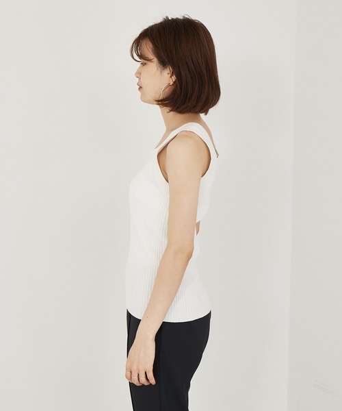 Rouge vif(ルージュヴィフ)の「リブニットタンクトップ(タンクトップ・レディース・ブラウン/ブラック/オフホワイト・フリー)」の8枚目の写真