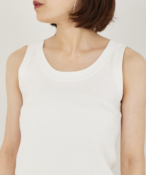 Rouge vif(ルージュヴィフ)の「リブニットタンクトップ(タンクトップ・レディース・ブラウン/ブラック/オフホワイト・フリー)」の10枚目の写真