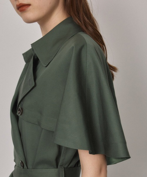 PUBLIC TOKYO(パブリックトウキョウ)の「ケープトレンチ・ジレ・ワンピース/ウォッシャブル(ワンピース・レディース・ブラウン/グリーン・FREE)」の19枚目の写真