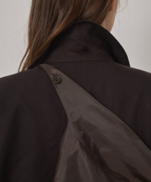 PUBLIC TOKYO(パブリックトウキョウ)の「ケープトレンチ・ジレ・ワンピース/ウォッシャブル(ワンピース・レディース・ブラウン/グリーン・FREE)」の12枚目の写真