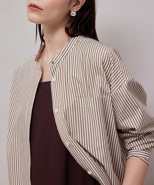 ROPE'(ロペ)の「【WEB限定】洗える/バンドカラーオーバーサイズシャツ(シャツ/ブラウス・レディース・ホワイト/ダークブラウン/ブルー系その他4・38)」の17枚目の写真