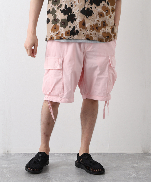 JOURNAL STANDARD（ジャーナルスタンダード）の「ピグメント カーゴ ショーツ（カーゴパンツ・メンズ・ブラック系その他/グレー/ピンク/ライトイエロー・MEDIUM/LARGE）」の4枚目の写真