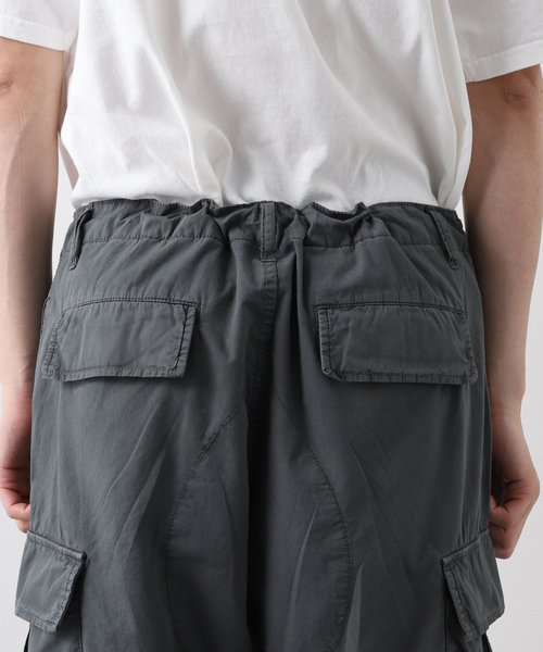 JOURNAL STANDARD（ジャーナルスタンダード）の「ピグメント カーゴ ショーツ（カーゴパンツ・メンズ・ブラック系その他/グレー/ピンク/ライトイエロー・MEDIUM/LARGE）」の15枚目の写真