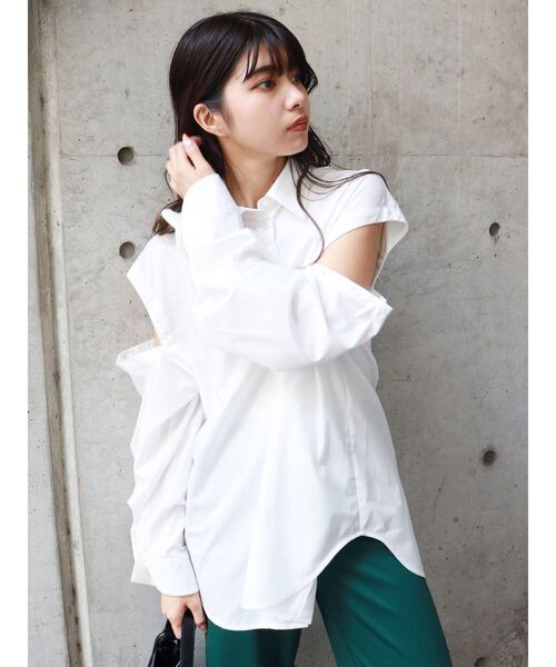 MURUA（ムルーア）の「マルチウェイスリーブシャツ【3WAY着用可能】（シャツ/ブラウス・レディース・その他1/ブルー/ホワイト・FREE）」の2枚目の写真